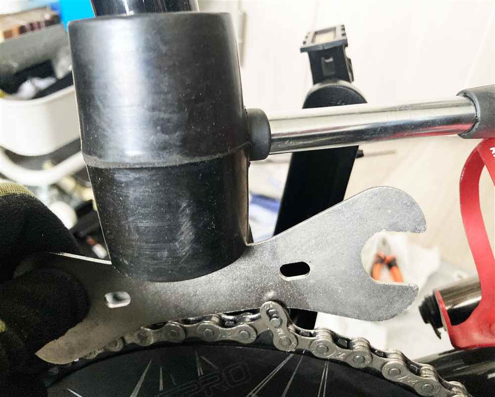 ミッシングリンクを外す作業