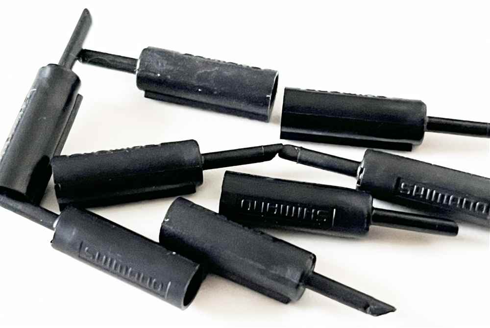 ノーズ付きエンドキャップ