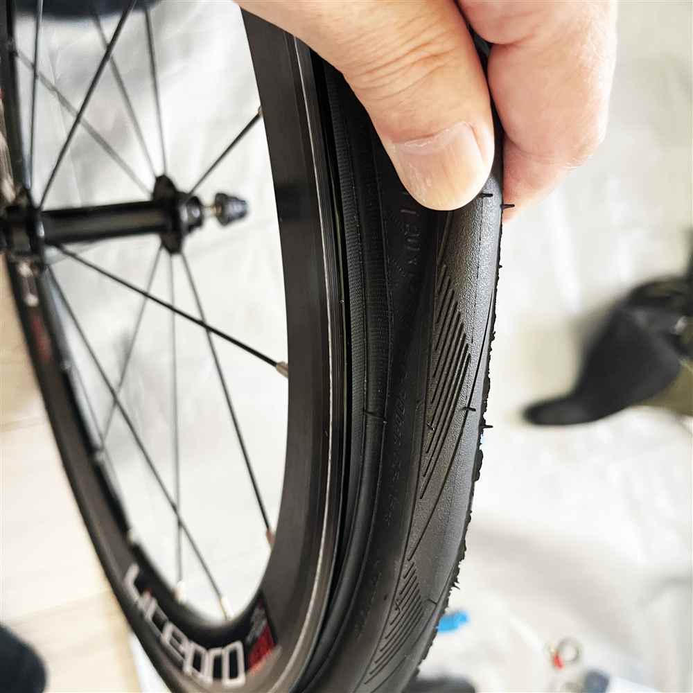 【ミニベロ】フロントタイヤ再バーストからの生還!出費ゼロの応急処置と鉄壁のパンク・バースト最適化防衛論