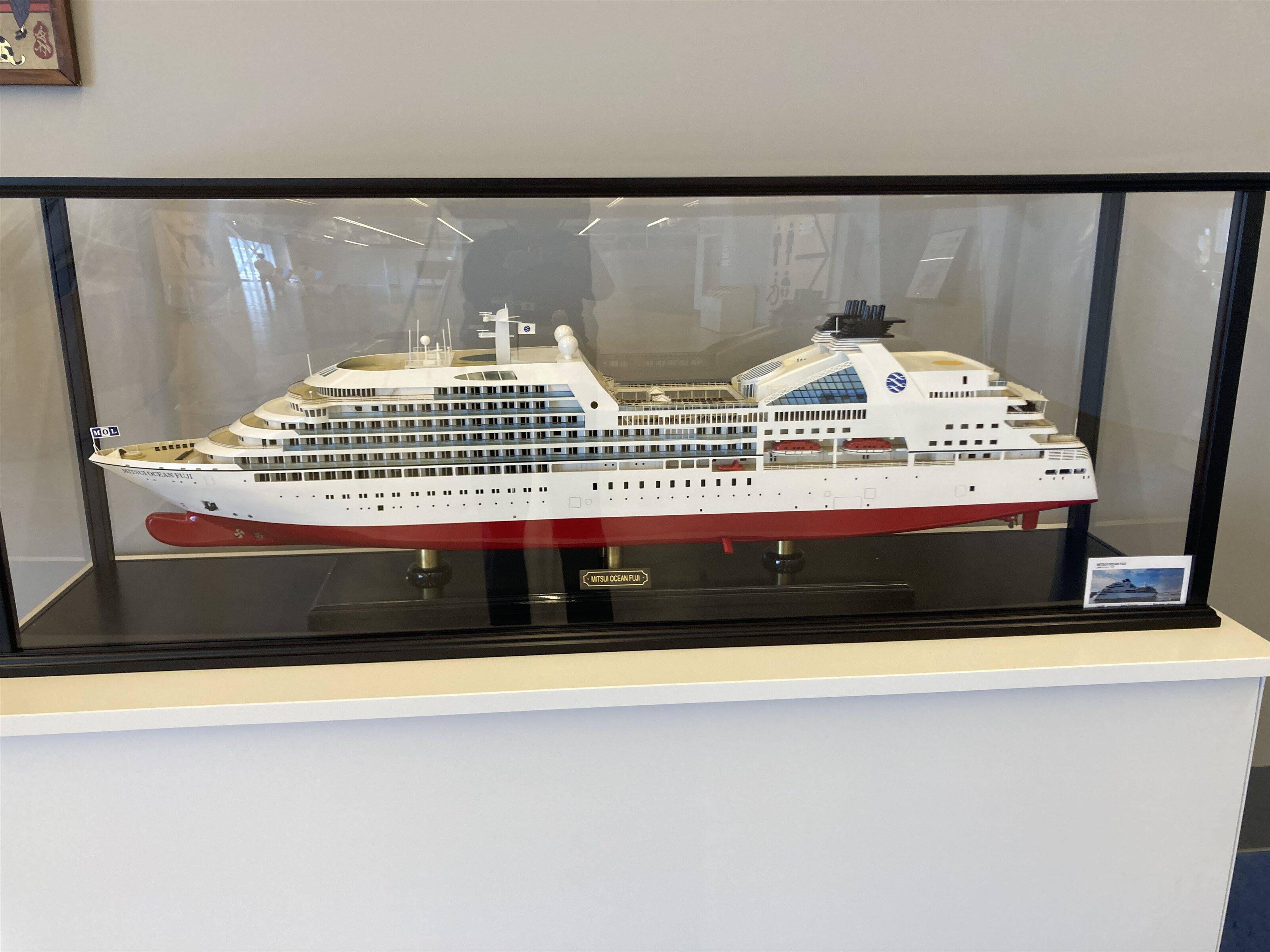 昔の客船のレガシー