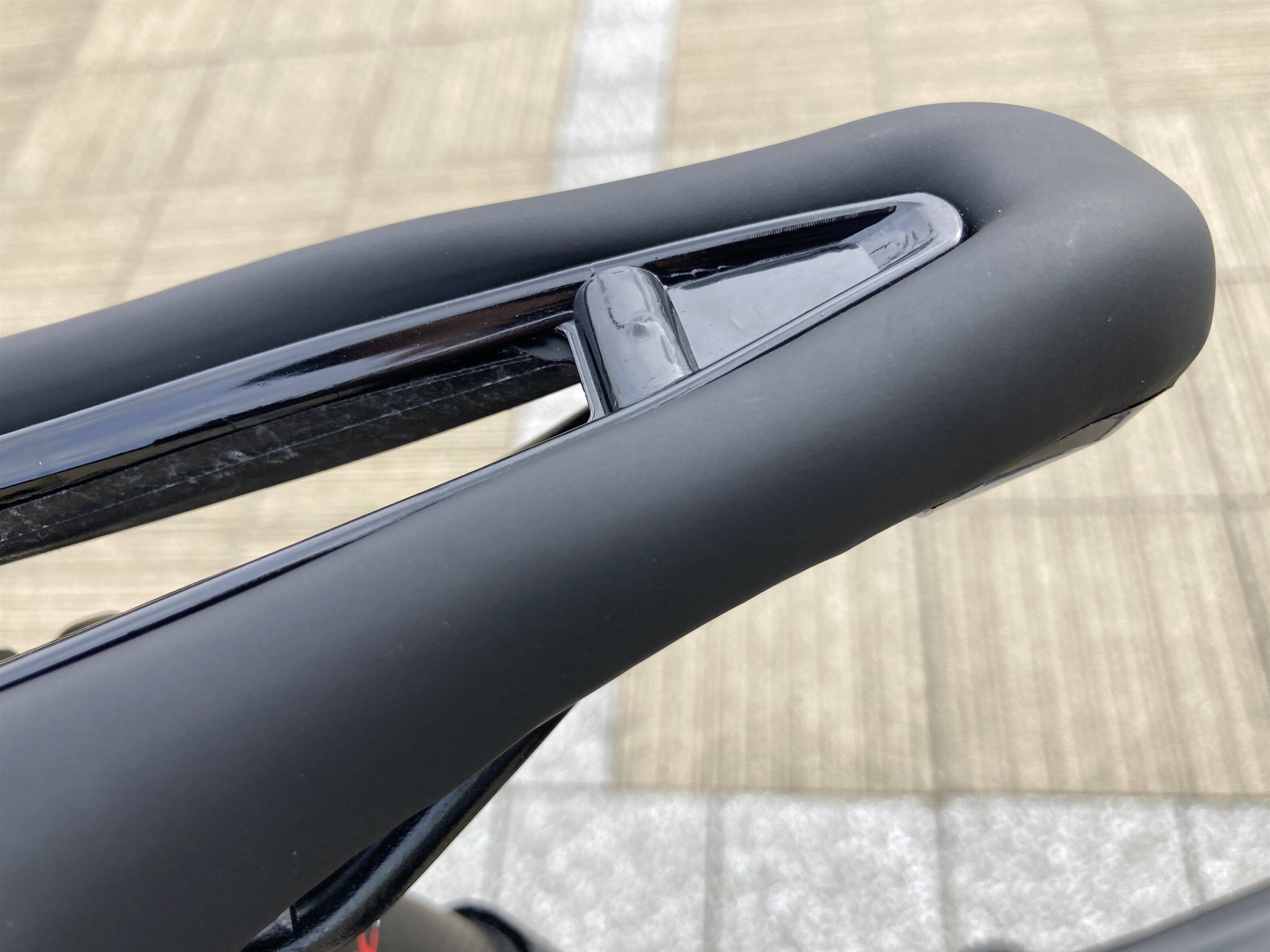 ショートヘッドサドル先端部