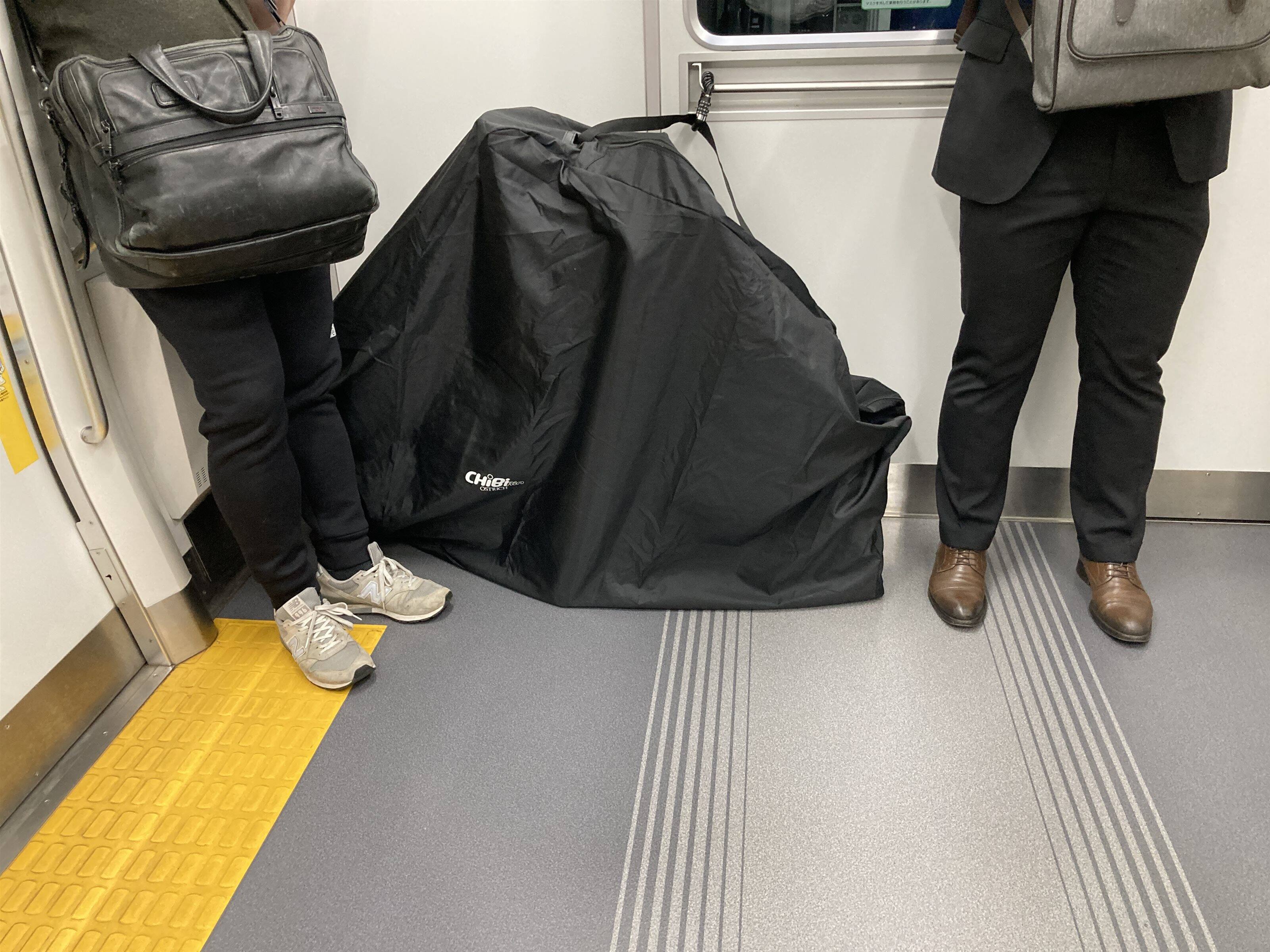 ミニベロ輪行のパッキング術と電車内マナー